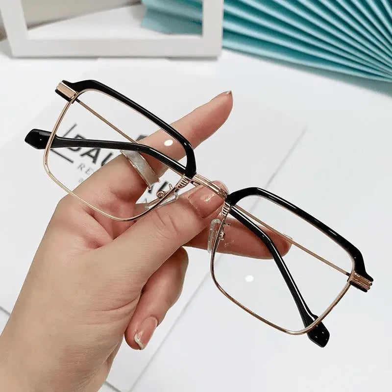 HD Anti-Blue Light Reading Glasses – UV Protection for Everyday Comfort