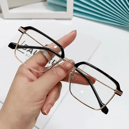 HD Anti-Blue Light Reading Glasses – UV Protection for Everyday Comfort